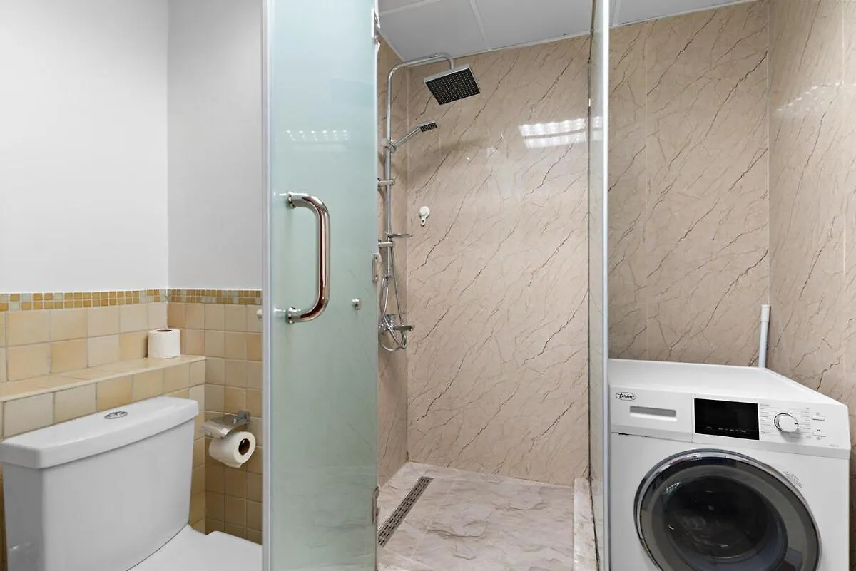 דובאי 2-Bedroom Apartment Near To The Beach In Sadaf 0*,